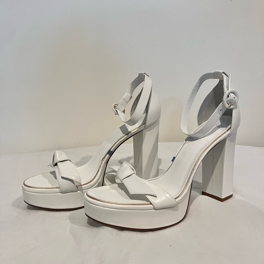 Alexandre Birman White “Clarita” Bridal heels - Picture 3 of 10